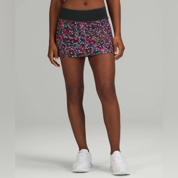 Lululemon Play Off the Pleats Skirt Floral Electric Multi Rare Retired Sz10 - Picture 3 of 10